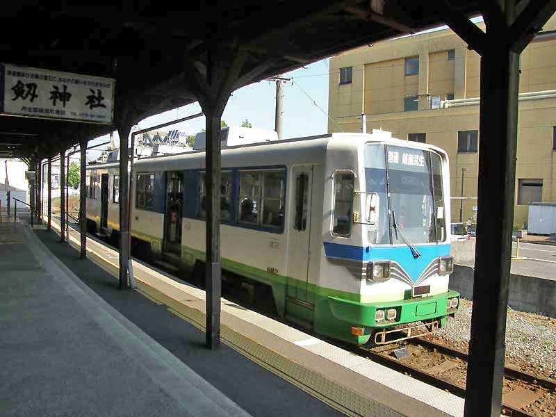 428