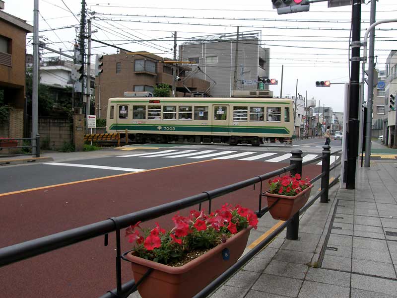 926