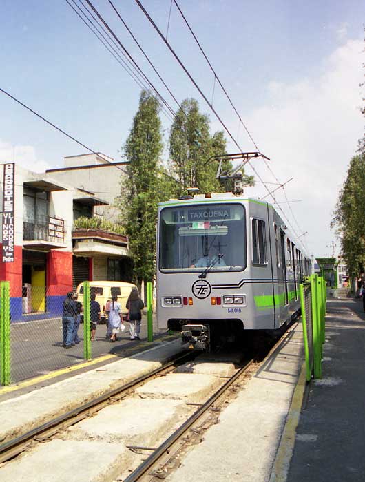 メキシコシティのLRT/Mexico City